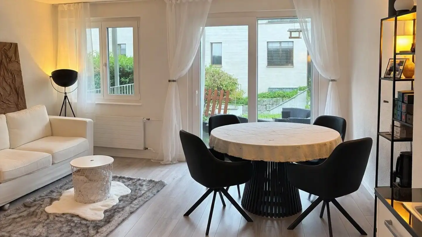 Appartement à louer - 8942 Oberrieden