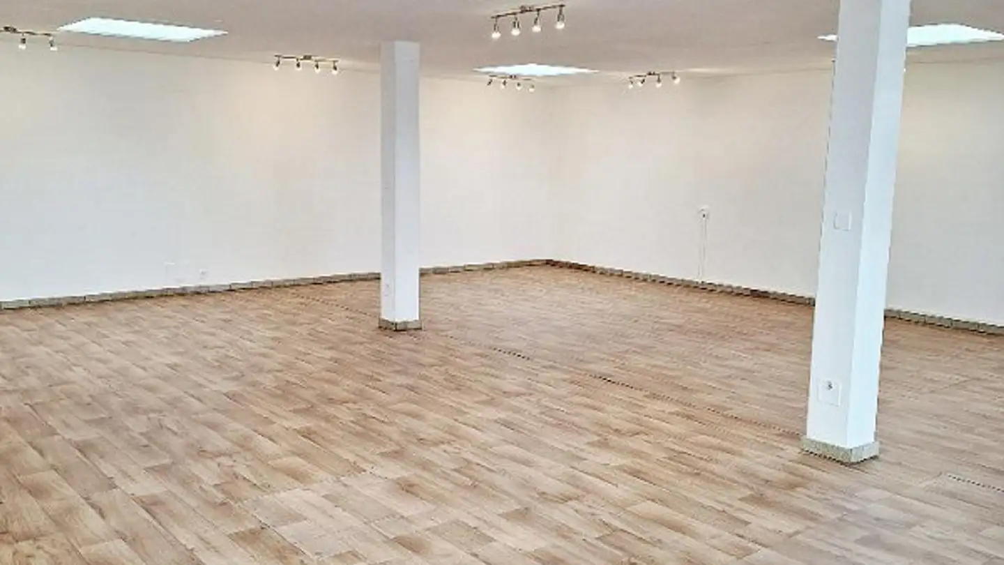 Spazio ufficio in affitto - Etzelstrasse 3, 8852 Altendorf - Photo 3