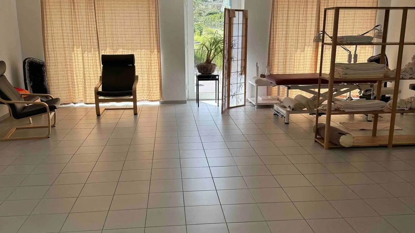 Commerciale in affitto - Hauptstrasse 60, 4654 Lostorf - Photo 2