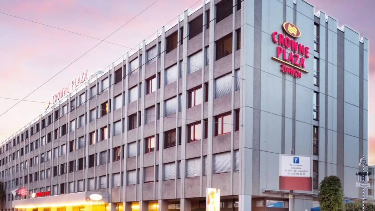 Tiefgaragenstellplatz mieten - Badenerstrasse 420, 8004 Zürich