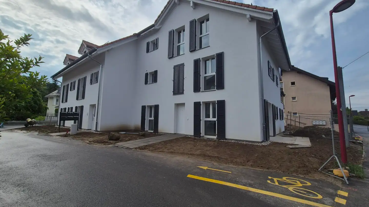 Place de parking souterraine à louer - 1052 Le Mont-sur-Lausanne