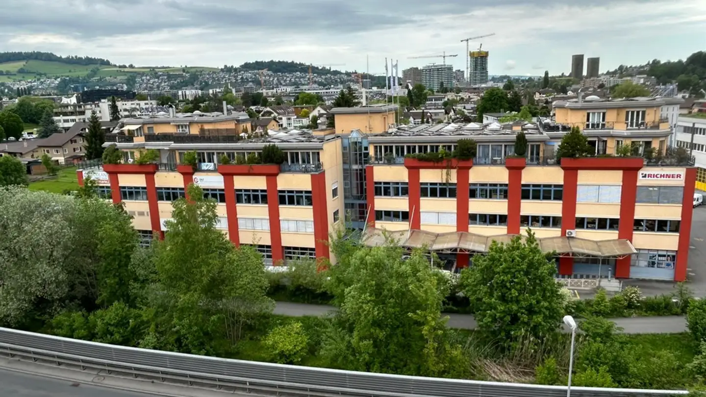 Bürofläche mieten - Dattenmattstrasse 16, 6010 Kriens