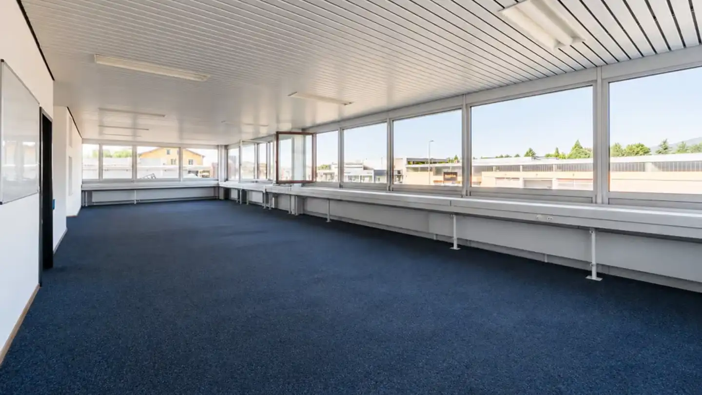 Gewerbe mieten - Avenue Des Bains, 1400 Yverdon-les-Bains