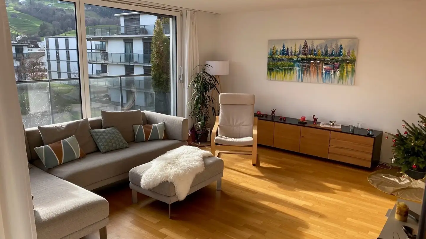 Wohnung mieten - 8853 Lachen SZ