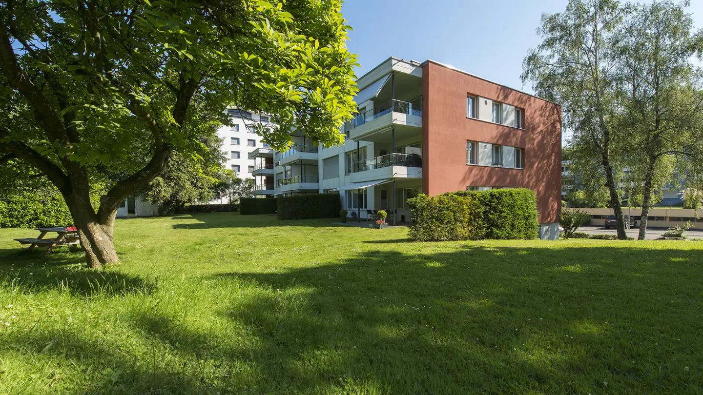 Place de parking souterraine à louer - Bächlerstrasse, 8802 Kilchberg ZH