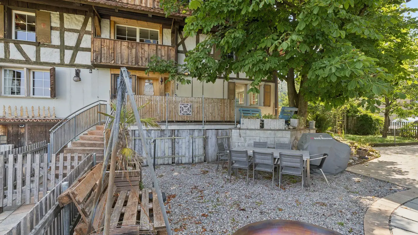 Casa a schiera in vendita - Bachstrasse, 8915 Hausen am Albis