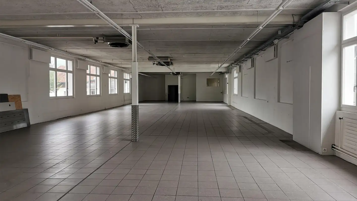 Commerciale in affitto - Pilatusstrasse 6, 6060 Sarnen - Foto 2
