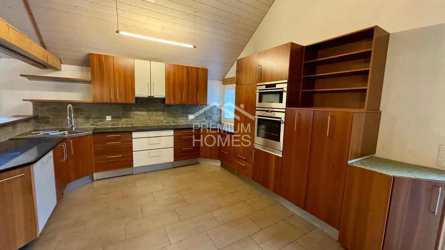 Residential building for sale - 1714 Heitenried - Photo 4