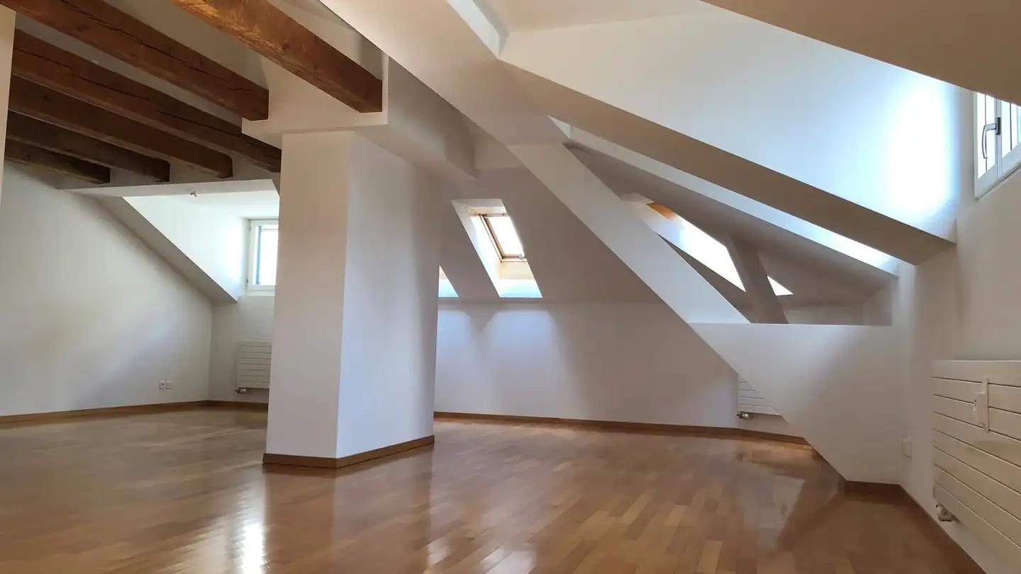 Dachgeschosswohnung mieten - Zürichstrasse 42, 6004 Luzern - Foto 4