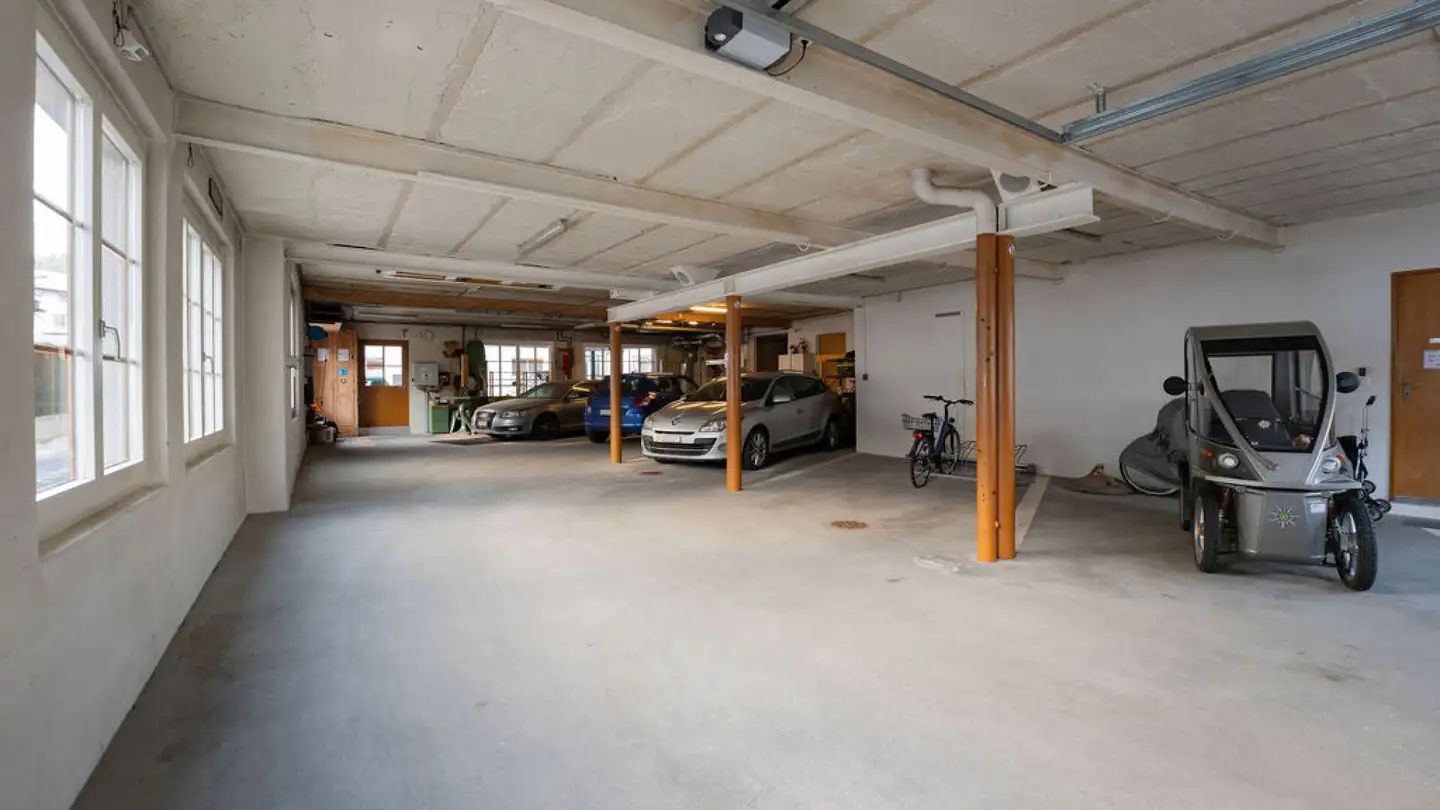 Mixed-use building for sale - Waagtalstrasse 12, 8842 Unteriberg - Photo 4