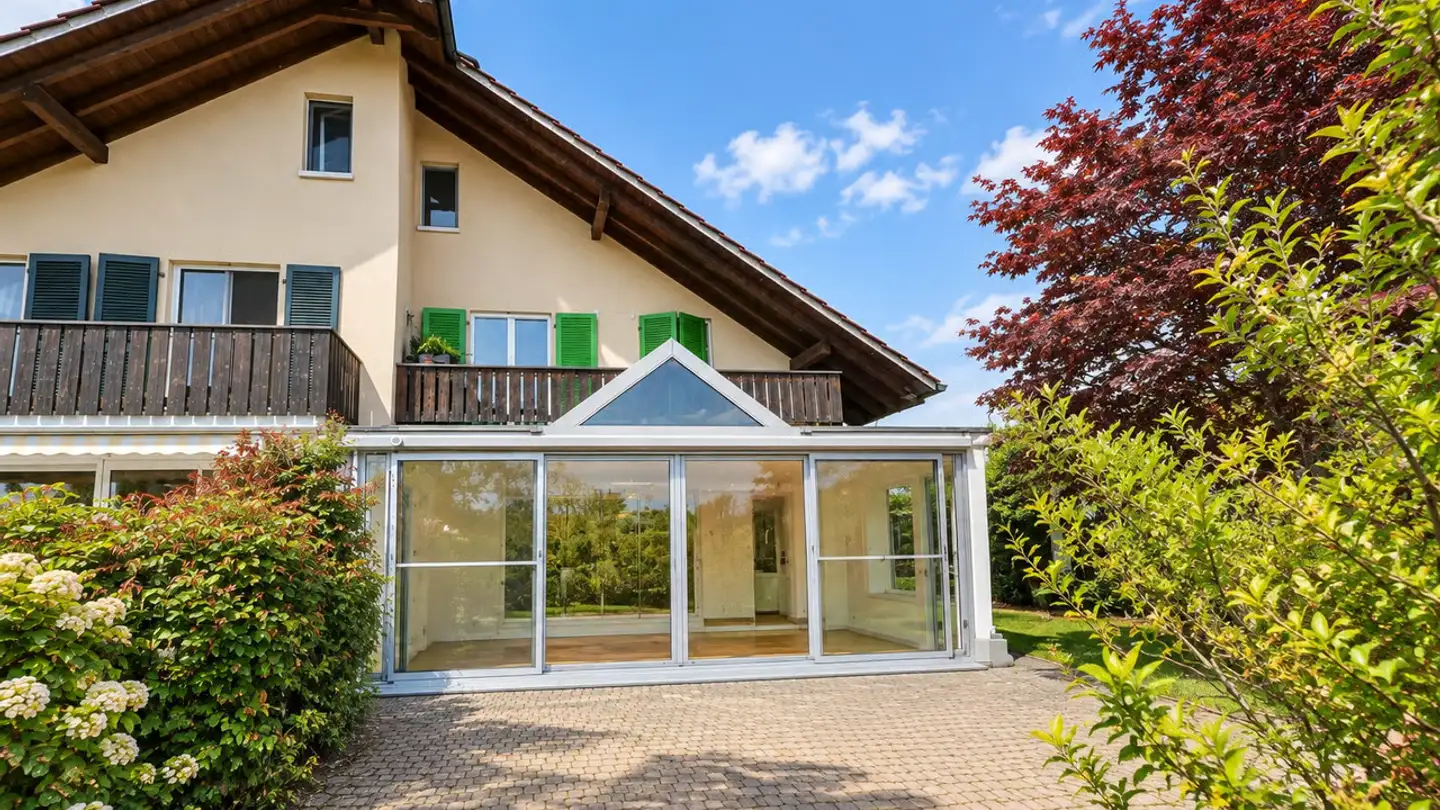 Casa bifamiliare in vendita - Weieried 11, 2565 Jens