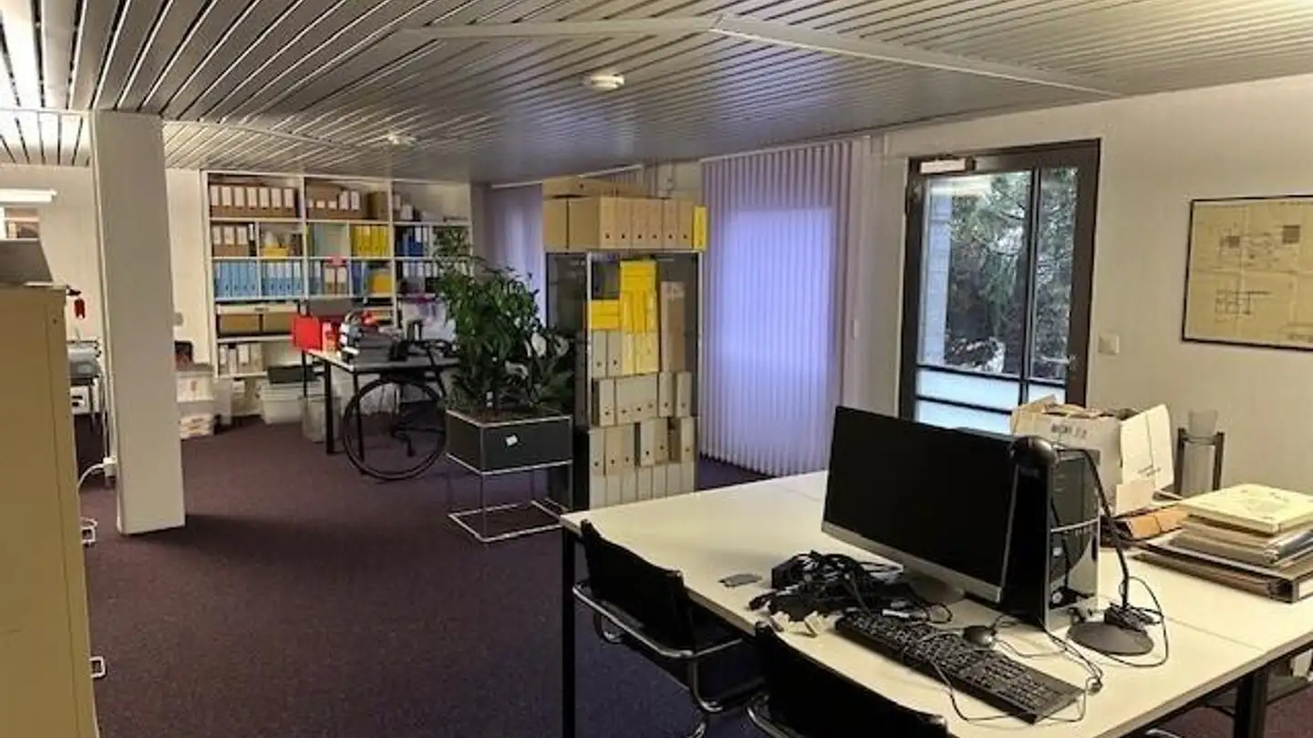 Commercial à louer - Rue Du Moulin 20, 2740 Moutier - Photo 2