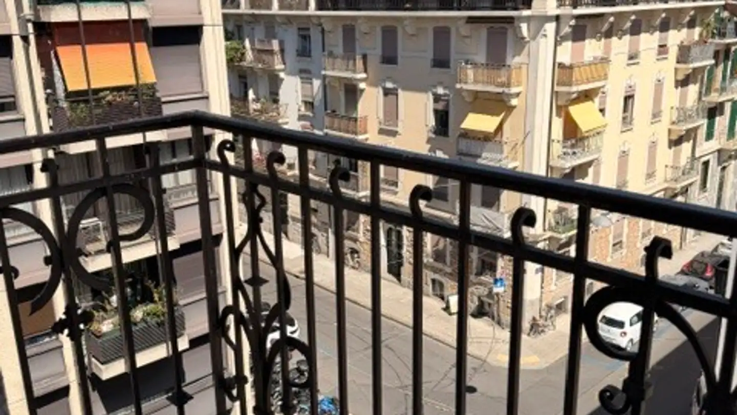 Apartment for rent - 1207 Genève - Photo 2