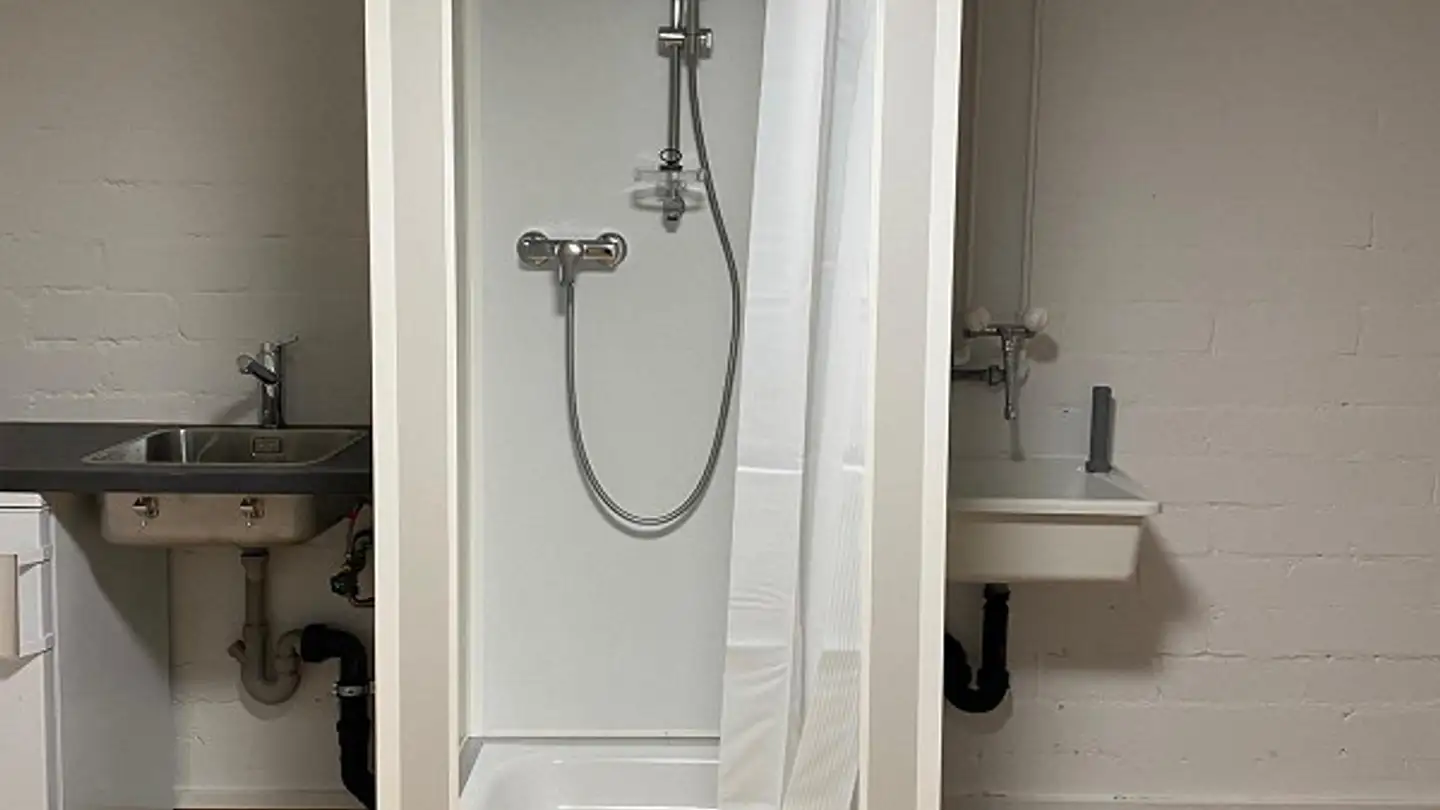 Commerciale in affitto - Mitteldorfstrasse 46, 3072 Ostermundigen - Foto 3