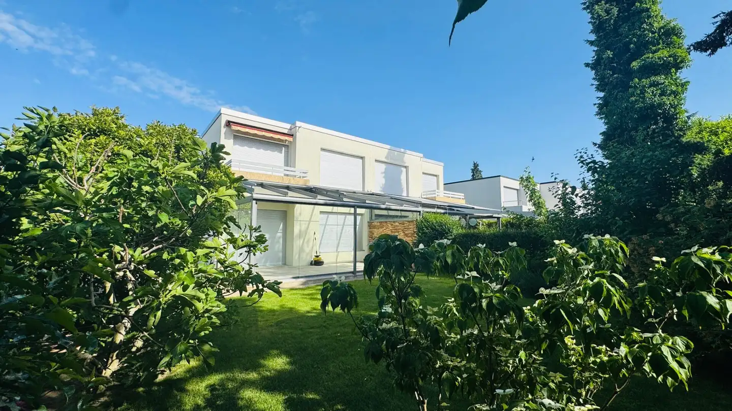 Maison jumelle à vendre - Rebgasse 100, 4102 Binningen