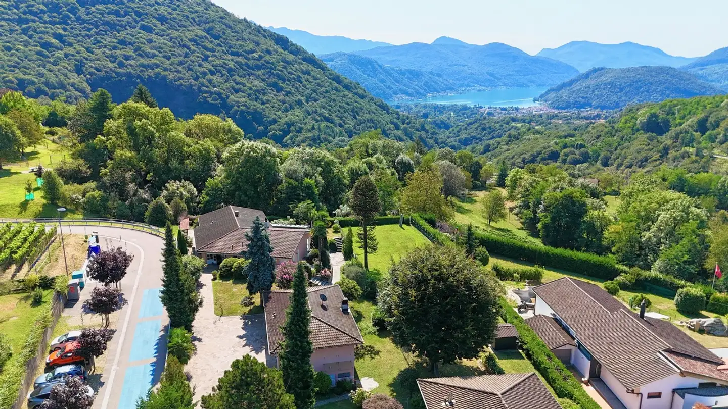 Villa in vendita - Strada Cantonale 32, 6986 Curio - Photo 4