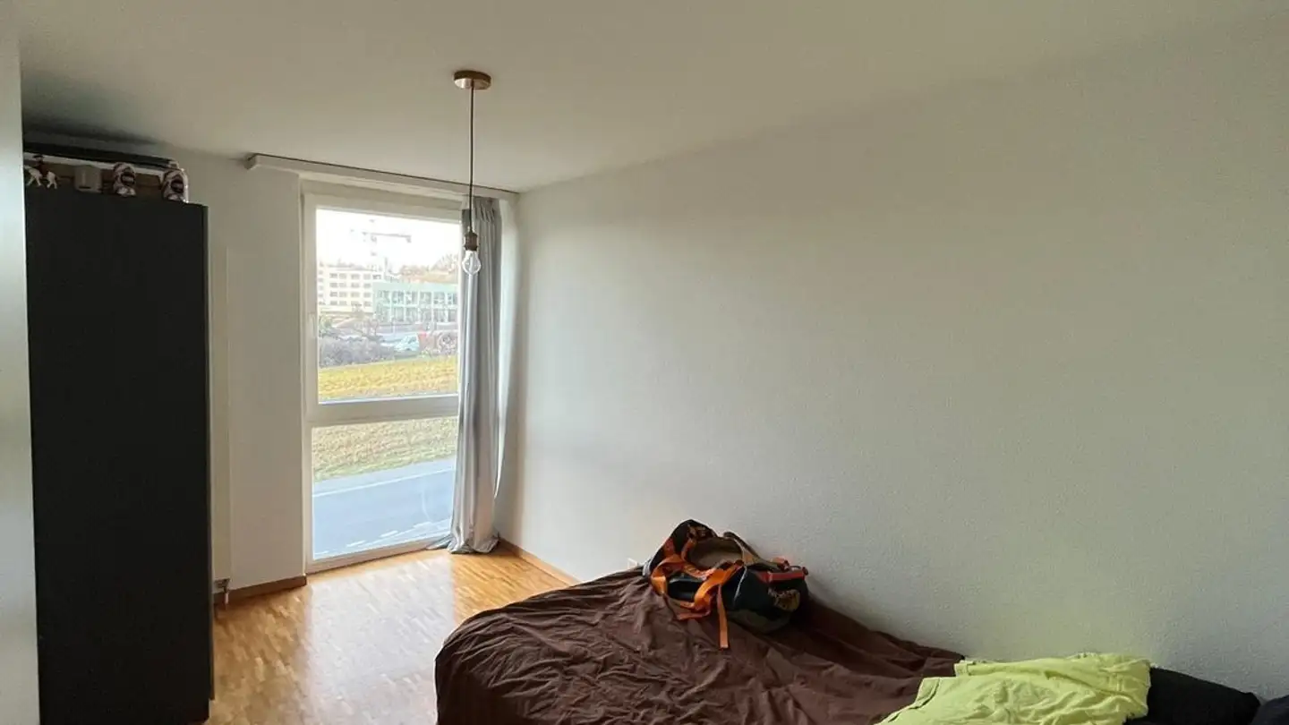 Single room for rent - Chemin De Gravernay 16, 1030 Bussigny - Photo 2