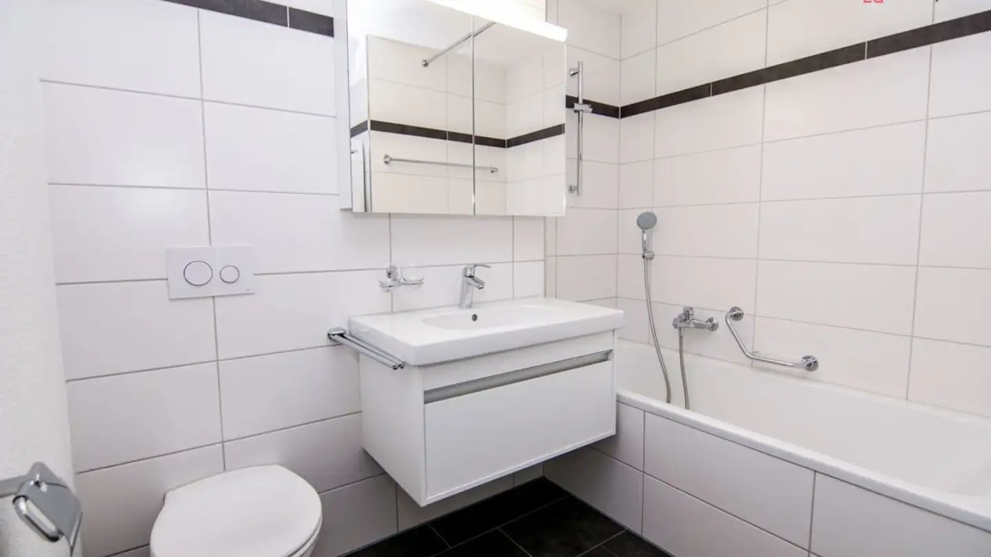 Appartement à louer - Hauptstrasse 40, 2577 Finsterhennen - Photo 4