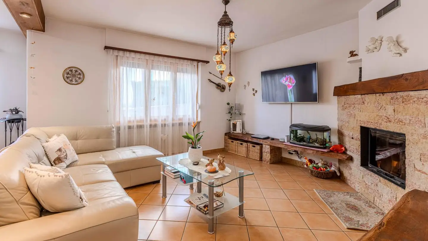 Einfamilienhaus kaufen - 6937 Breno