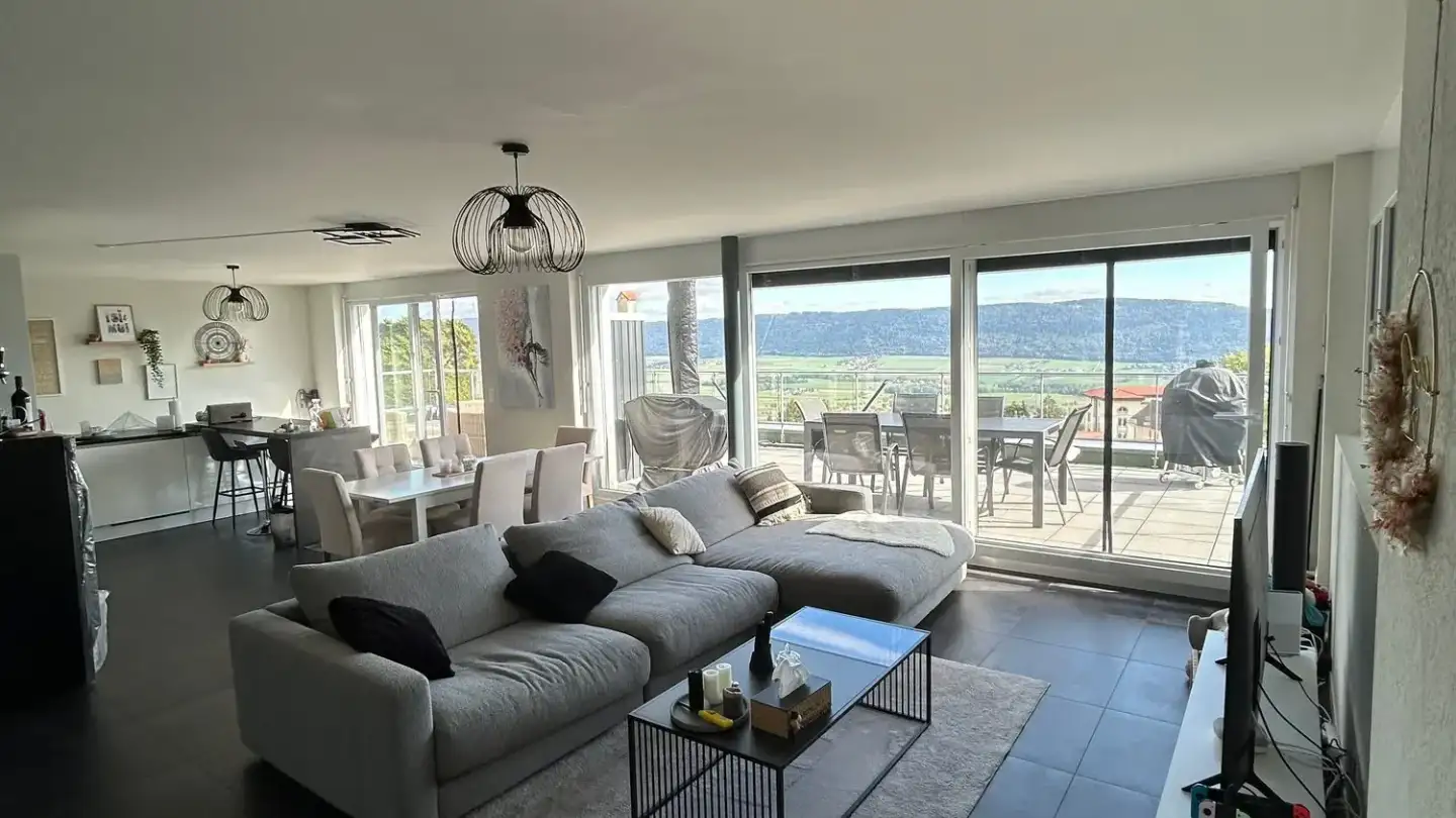Terrassenwohnung mieten - Route de la République 28, 2208 Les Hauts-Geneveys