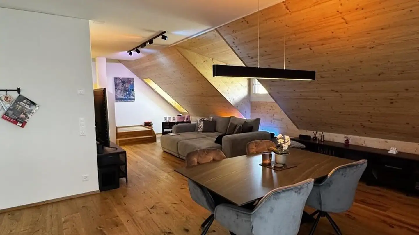 Appartement à louer - Sonnenbühlstrasse 2a, 8181 Höri