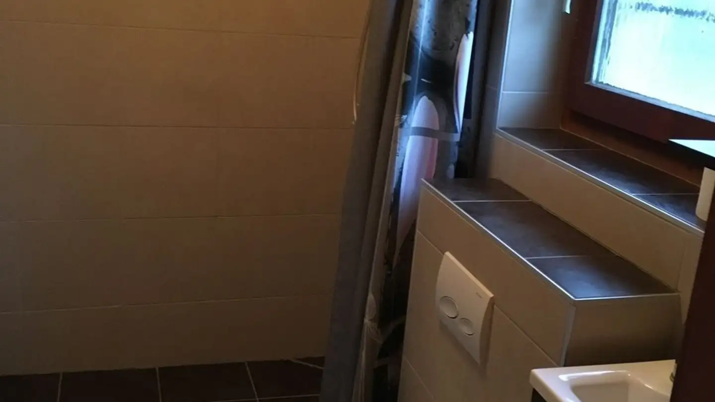 Casa singola in affitto - Rue Vers-La-Gare 5, 1852 Roche VD - Photo 3