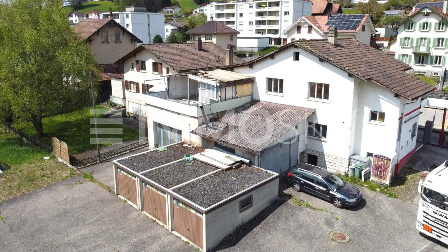 Residential building for sale - Rue Des Gorges, 2738 Court