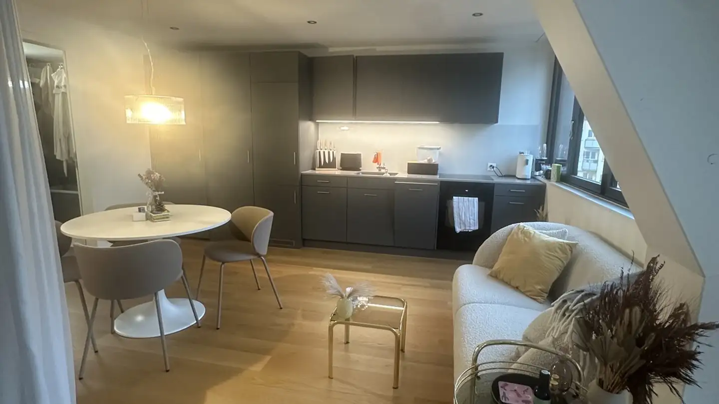 Wohnung mieten - Werdstrasse 104, 8004 Zürich - Foto 2