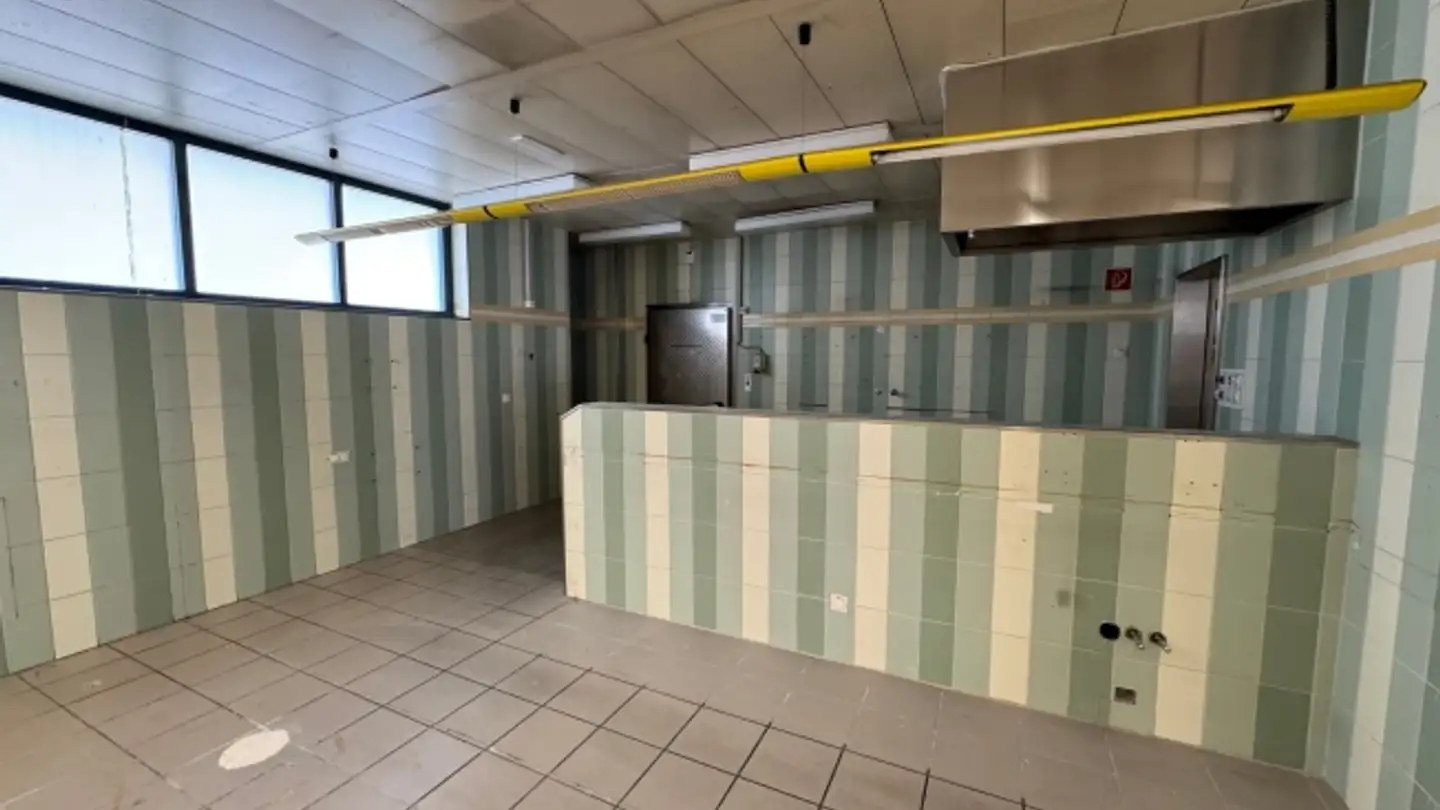 Negozio in affitto - Rue Du 23-Juin 40, 2822 Courroux - Photo 2