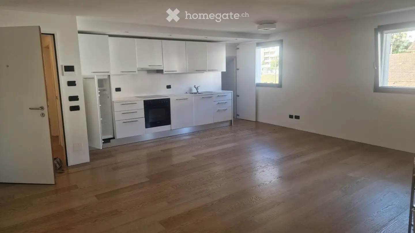 Appartement à louer - Via Pescatori 1a, 6600 Muralto