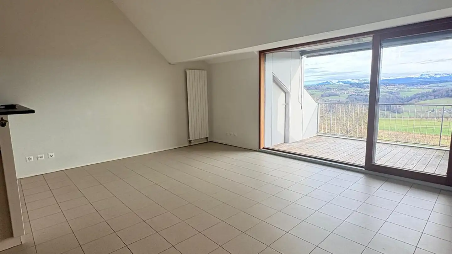 Appartement à louer - L'Abbaye 6, 1513 Rossenges