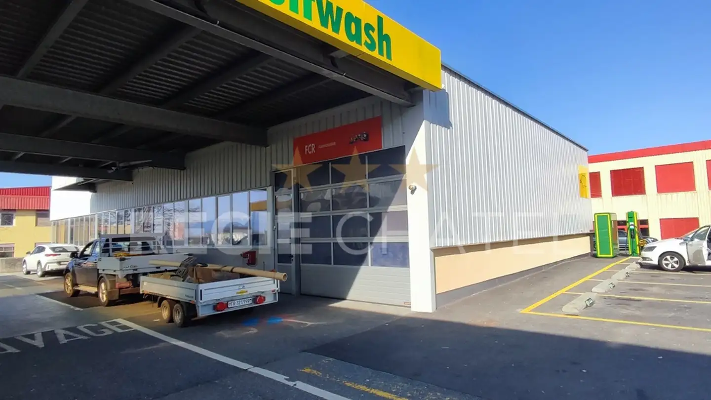 Industrial property for rent - Route De Montreux 130, 1618 Châtel-St-Denis - Photo 2