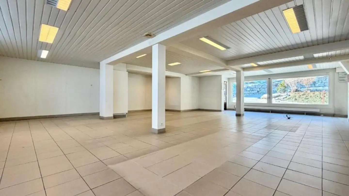 Mixed-use building for sale - Route De Granges 4, 3978 Flanthey - Photo 4