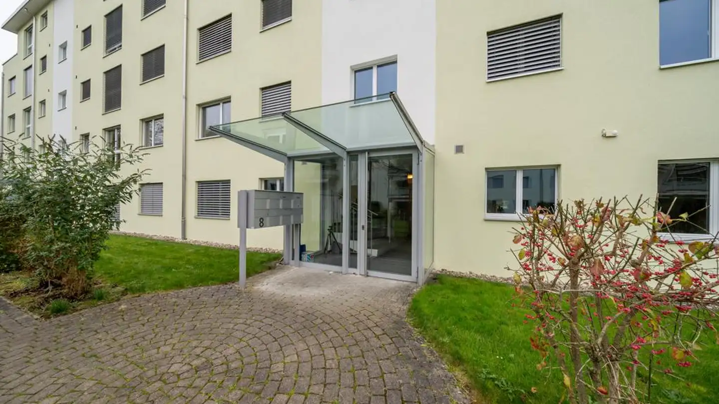 Wohnung mieten - Unterfeldstrasse 8, 4332 Stein AG