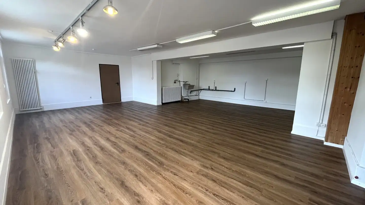 Commercial for rent - Route De Grandcour 37, 1530 Payerne - Photo 4