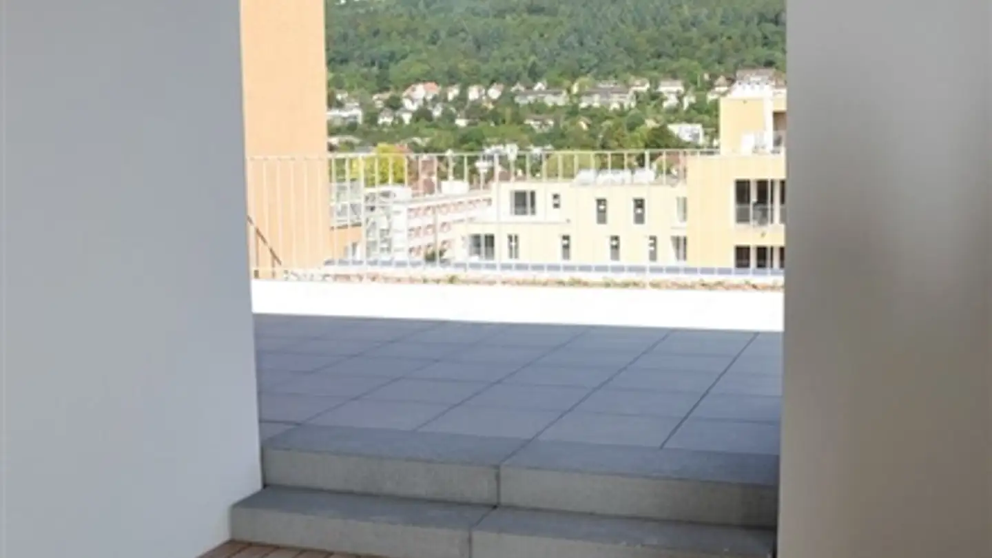 Attique à louer - Rue Jakob-Stämpfli / Jakob-Stämpfli-Strasse 118a, 2502 Biel/Bienne - Photo 2