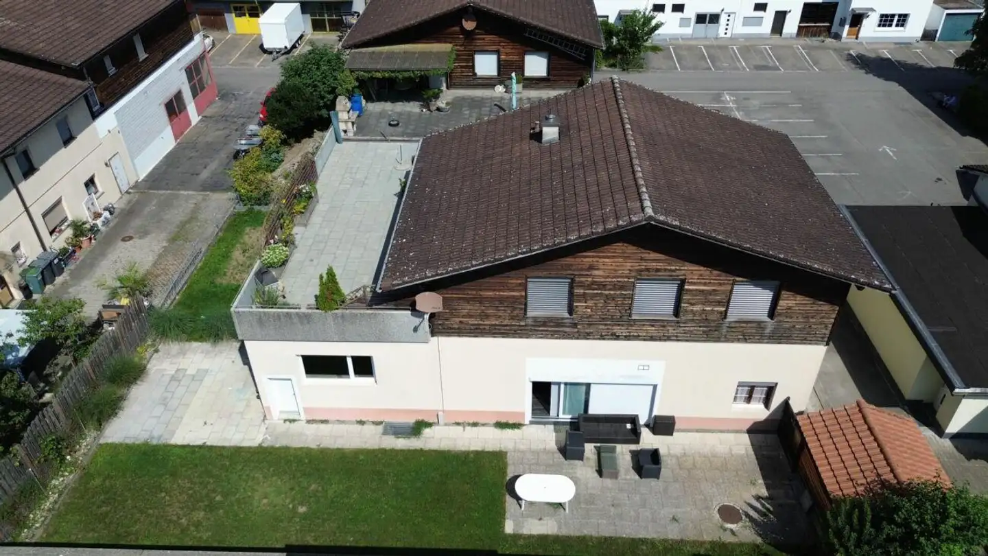 Edificio ad uso misto in vendita - 3661 Uetendorf - Photo 3