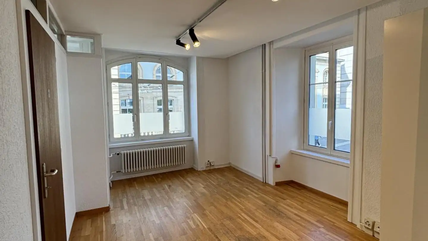Bürofläche mieten - 2300 La Chaux-de-Fonds
