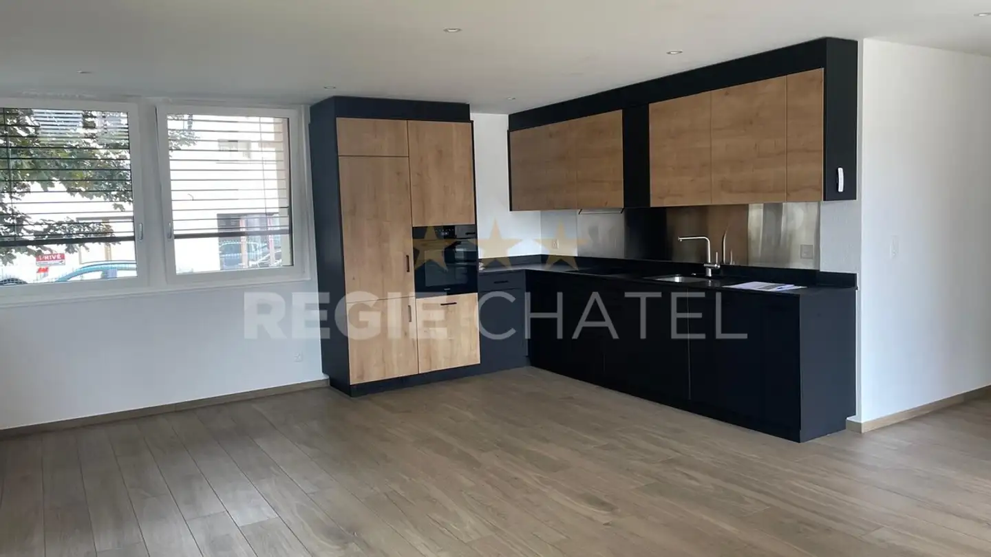 Appartement à louer - Avenue De La Gare 40, 1618 Châtel-St-Denis - Photo 2