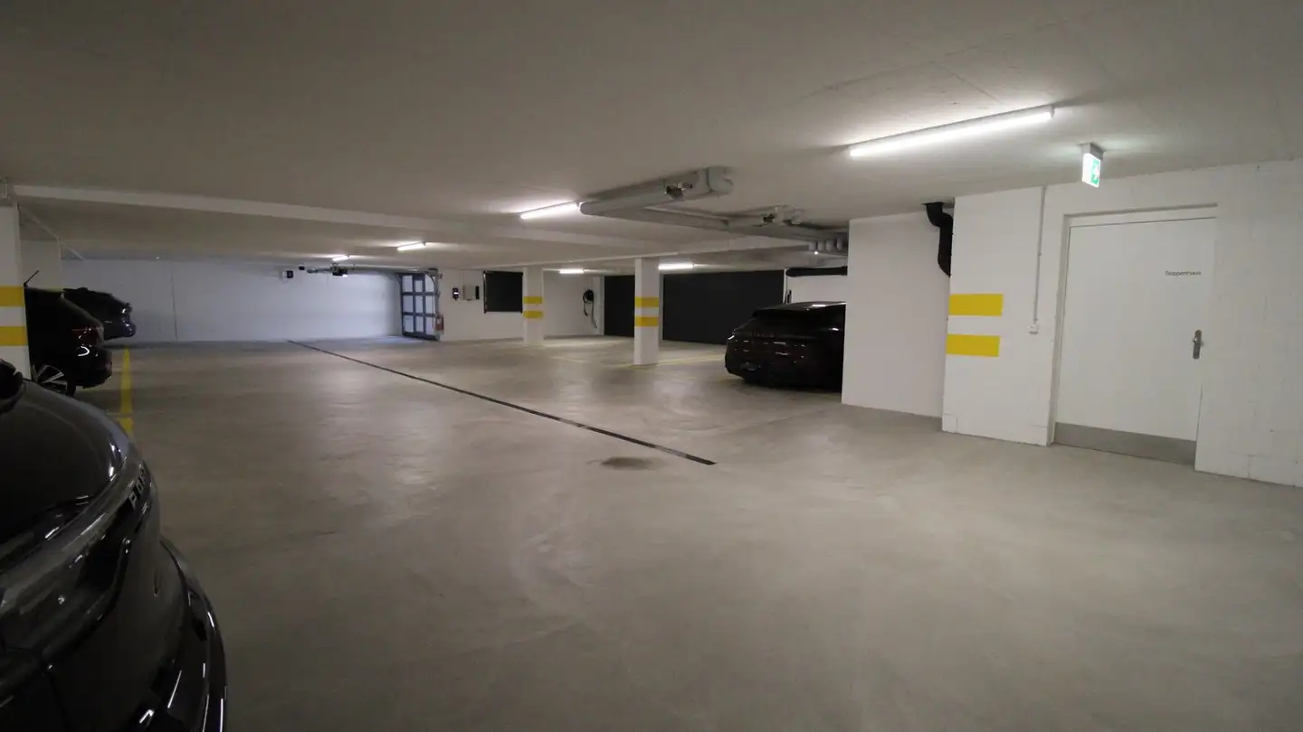 Underground parking space for rent - 5742 Kölliken