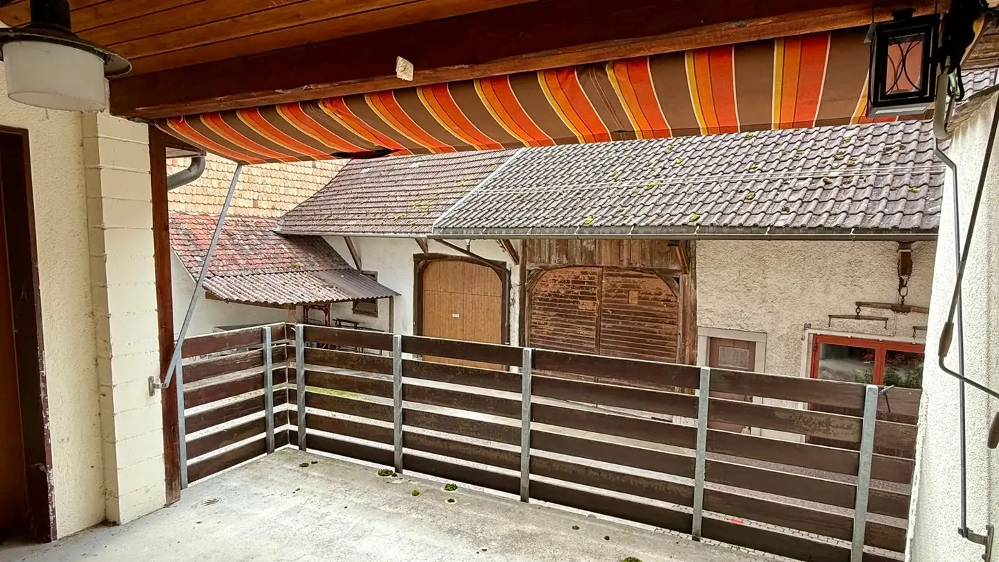 Casa a schiera in vendita - 8215 Hallau - Photo 3