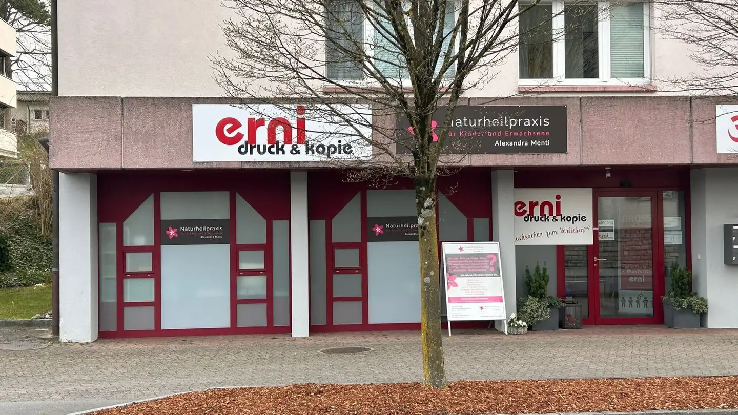 Studio medico in affitto - Luzernerstrasse 21, 6045 Meggen