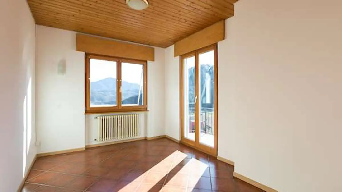 Appartement à louer - 6806 Sigirino