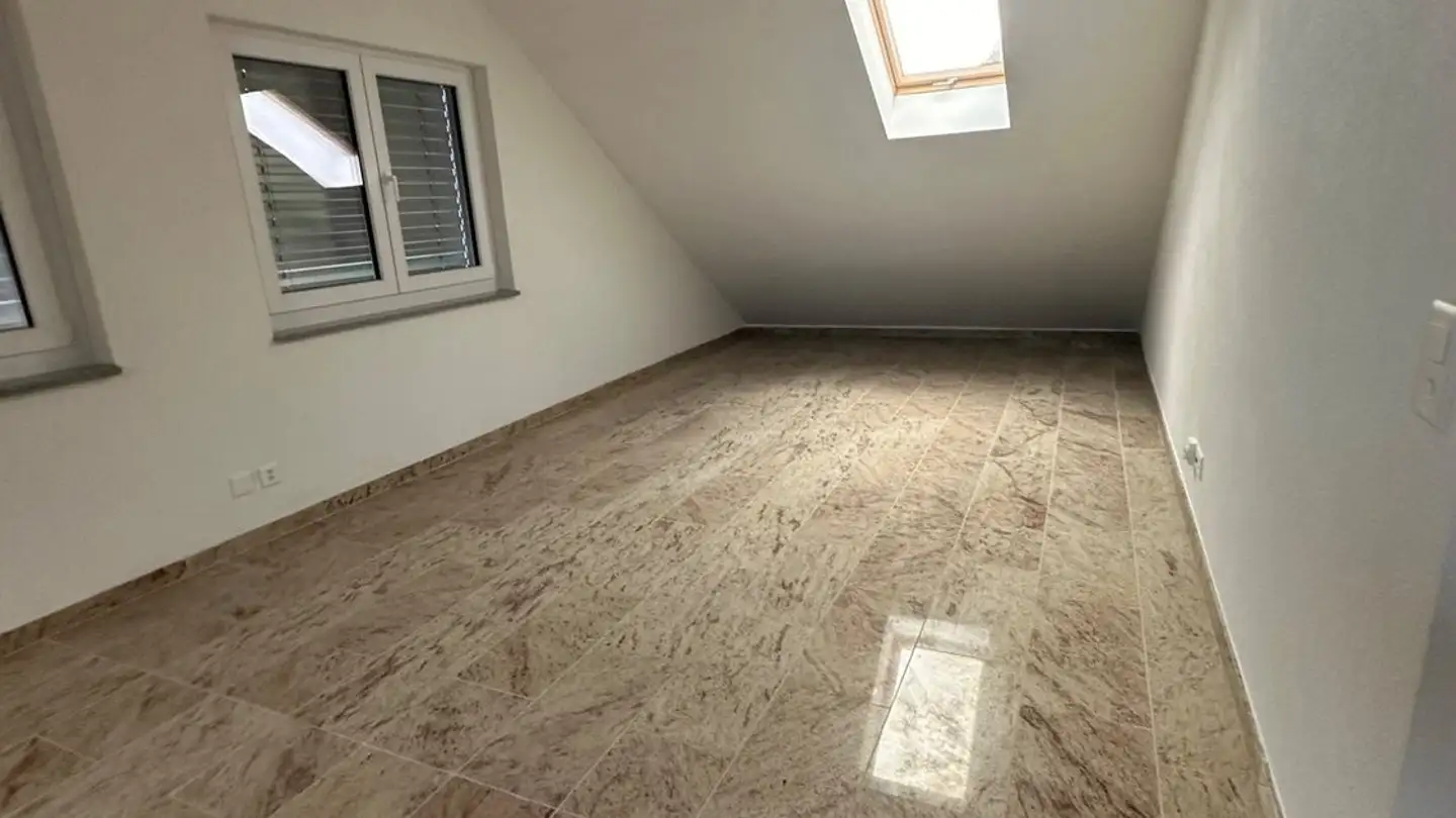 Appartement à louer - 8215 Hallau