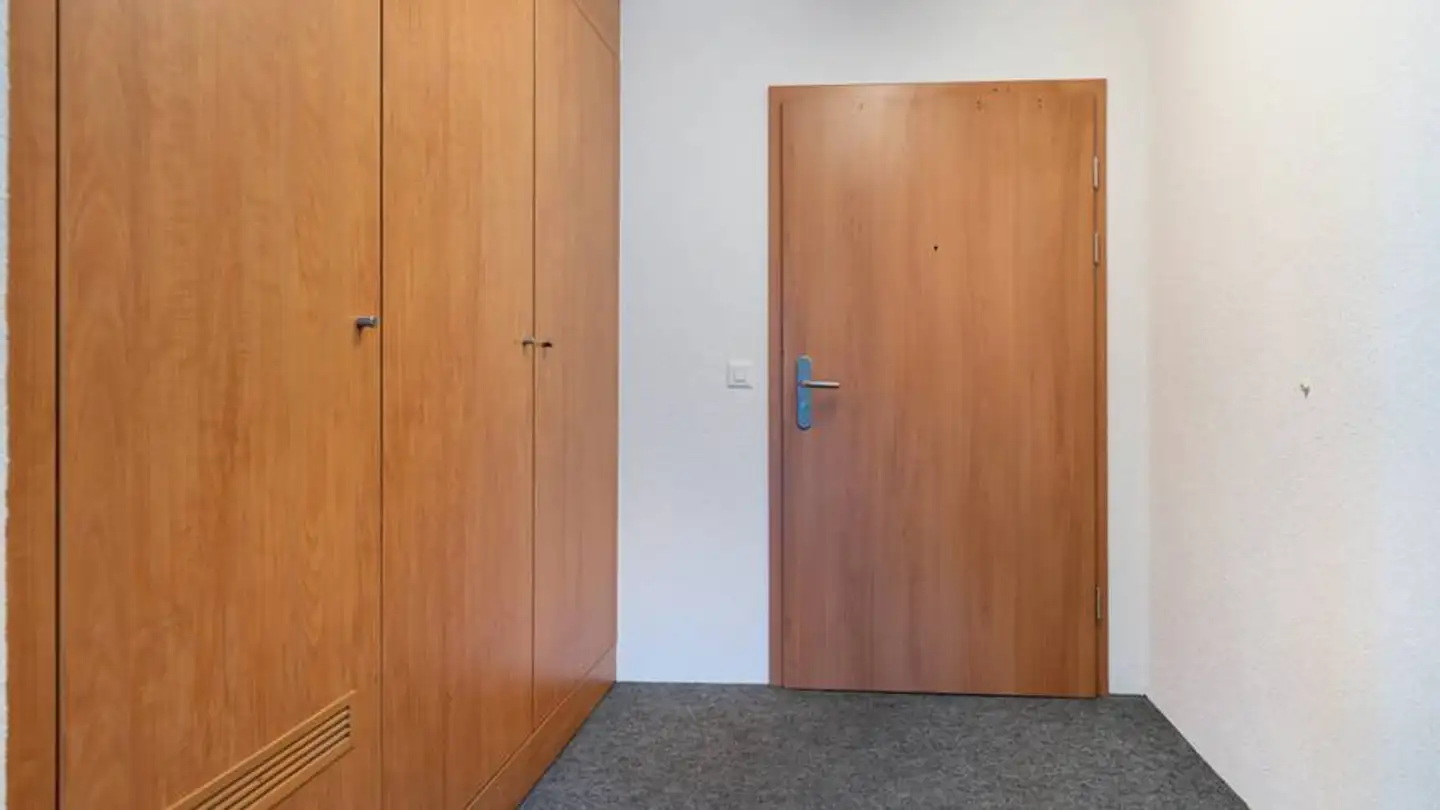 Mixed-use building for rent - Chemin De Maillefer 47, 1052 Le Mont-sur-Lausanne