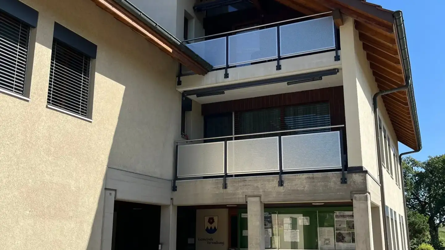 Dachgeschosswohnung mieten - Mattenbodenweg 11, 4539 Rumisberg