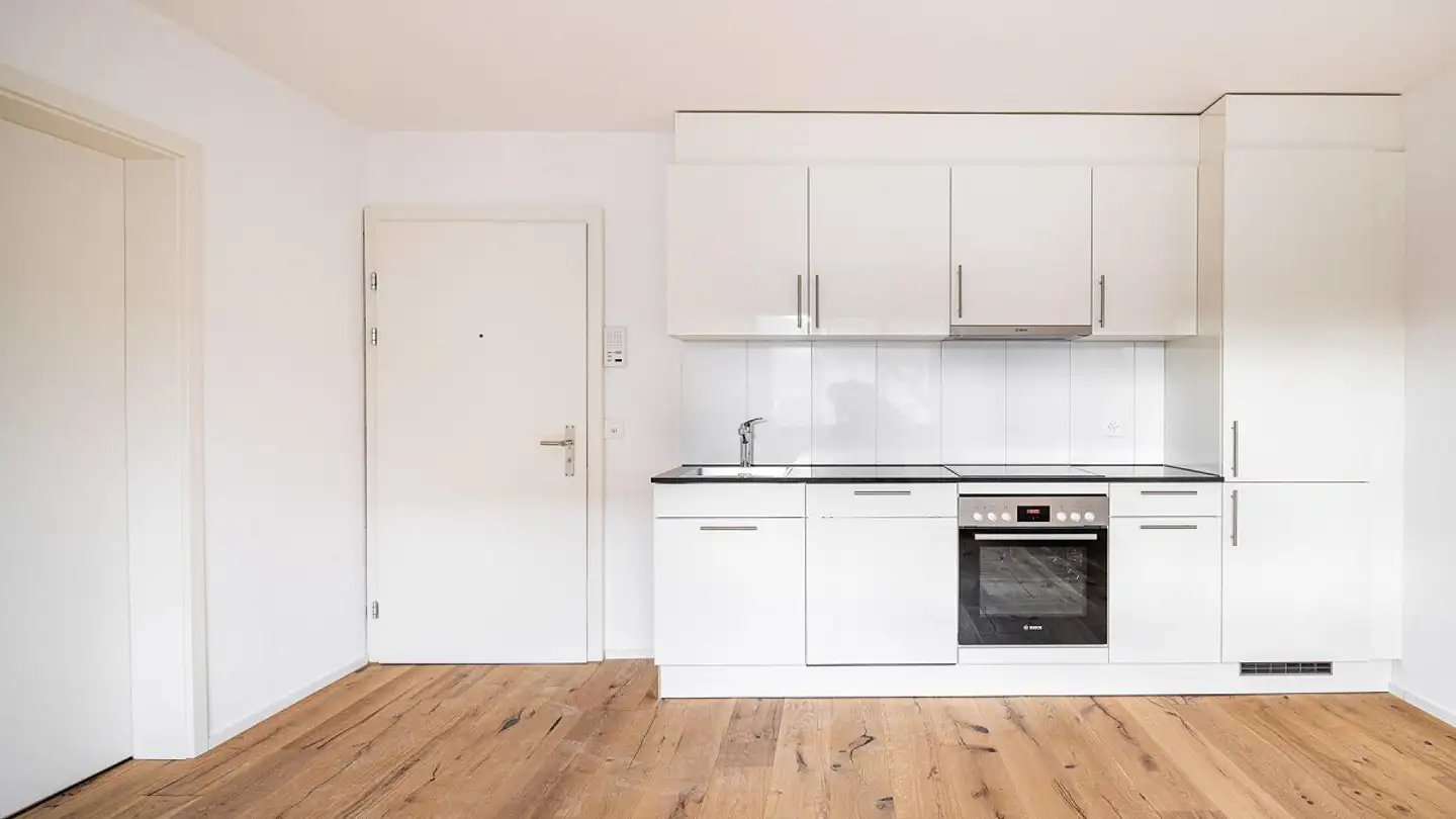 Apartment for rent - Schaffhauserstrasse 35, 8212 Neuhausen am Rheinfall - Photo 2