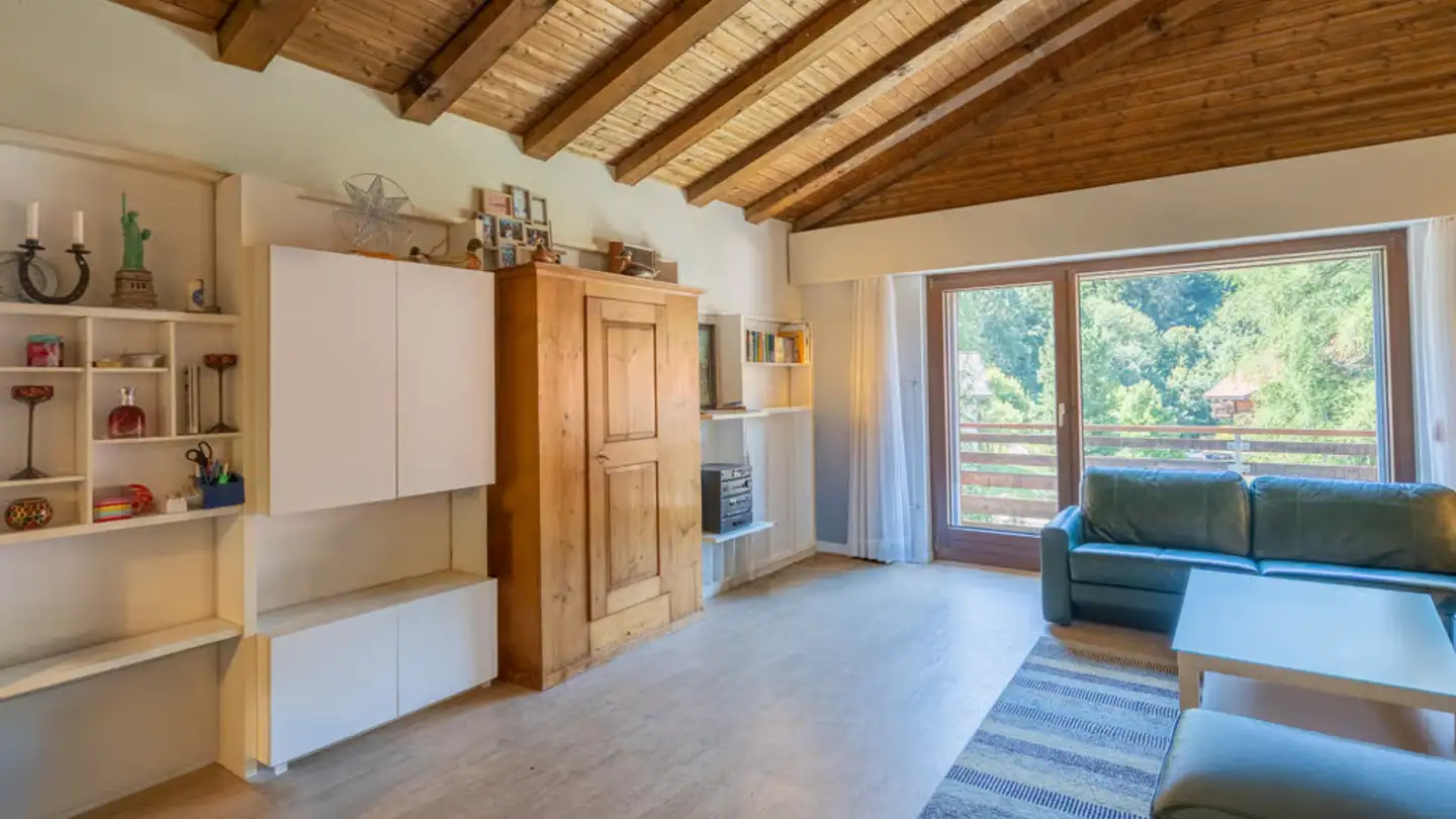 Dachgeschosswohnung kaufen - Doggilochstrasse 105, 7250 Klosters