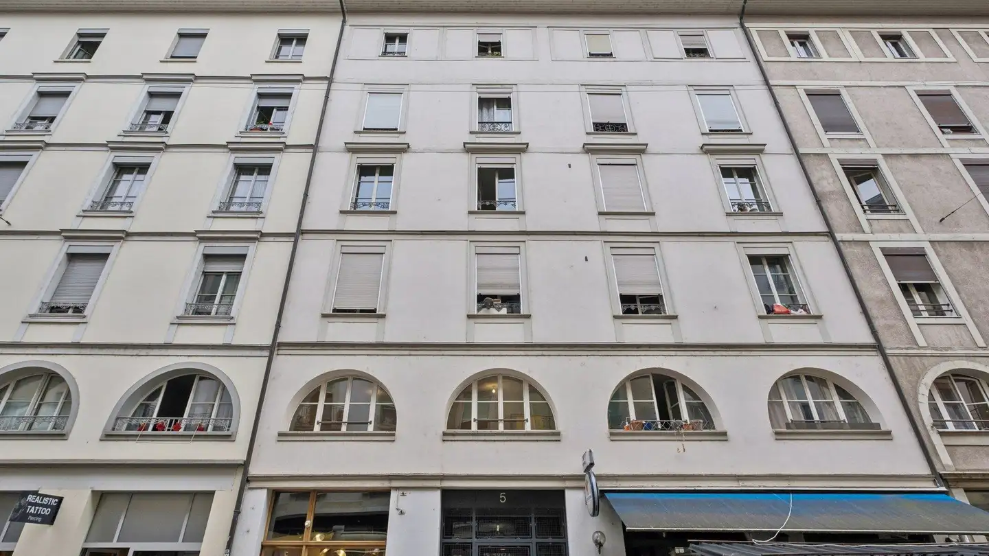Apartment for rent - Rue Sismondi 5, 1201 Genève - Photo 2