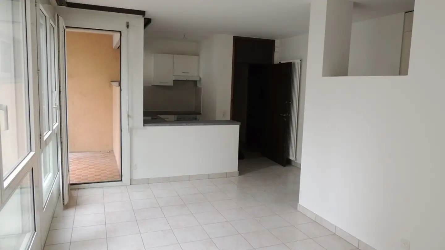 Apartment for rent - Via La Santa 16, 6962 Viganello - Photo 2